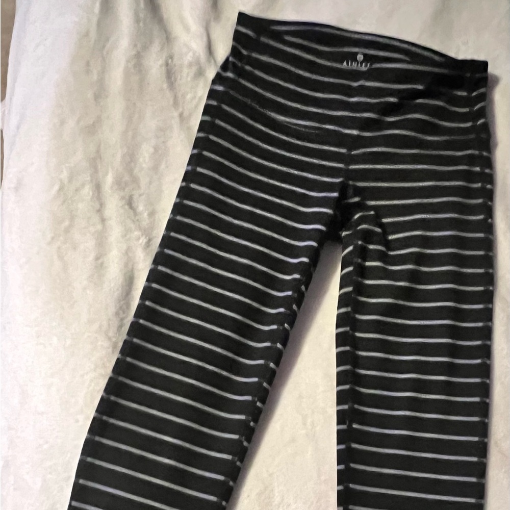 Athleta Capri Legging